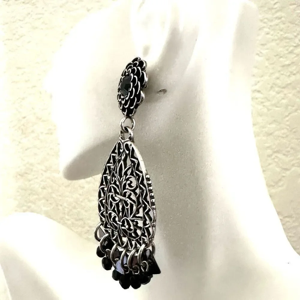 Chico’s   silver tone teardrop  black  drop earrings